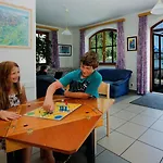 Hostal Junges Zell Am