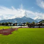 Junges Zell Am
