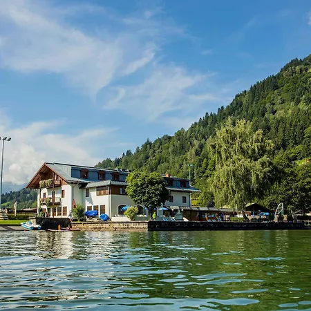 ホステル Junges Zell Am ツェル アム ゼー